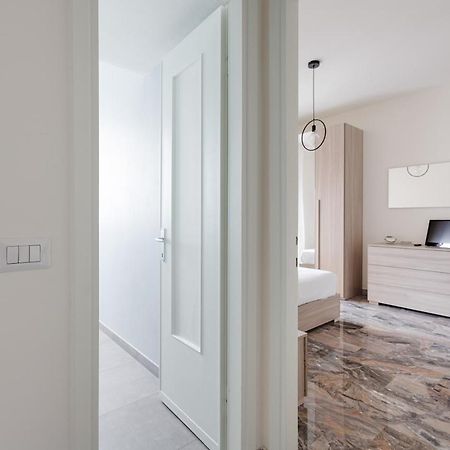 Dergano Comfy Apartment - 250 M Far From M3 ミラノ エクステリア 写真
