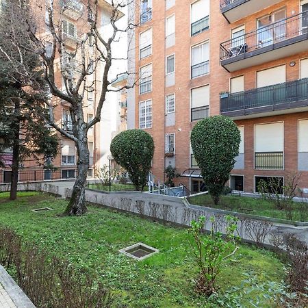 Dergano Comfy Apartment - 250 M Far From M3 ミラノ エクステリア 写真