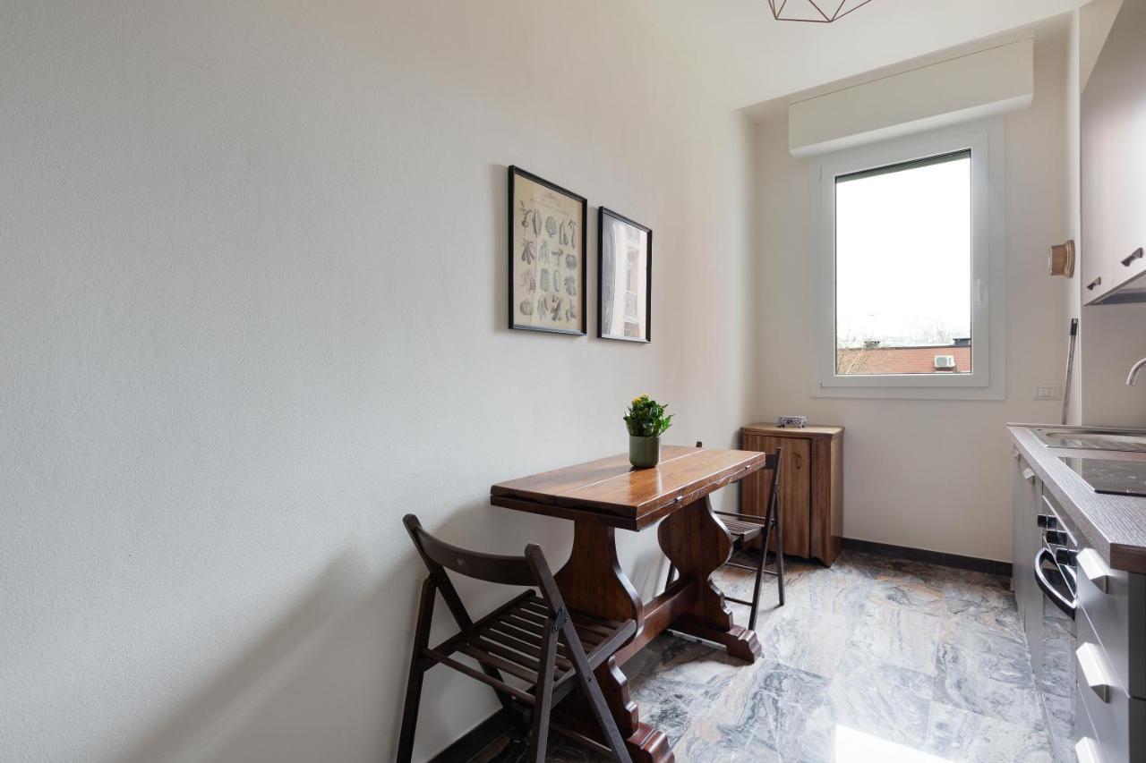 Dergano Comfy Apartment - 250 M Far From M3 ミラノ エクステリア 写真