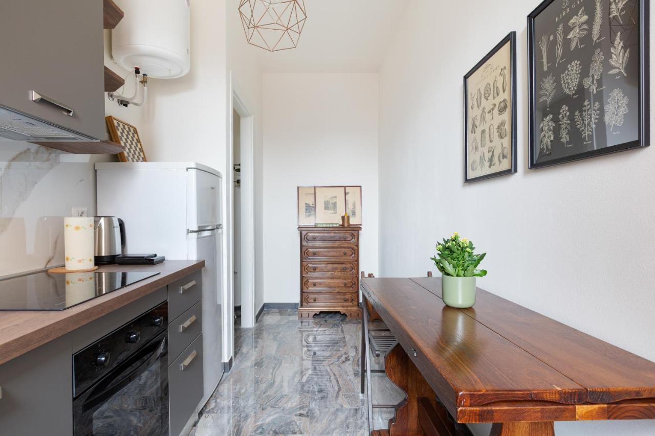 Dergano Comfy Apartment - 250 M Far From M3 ミラノ エクステリア 写真