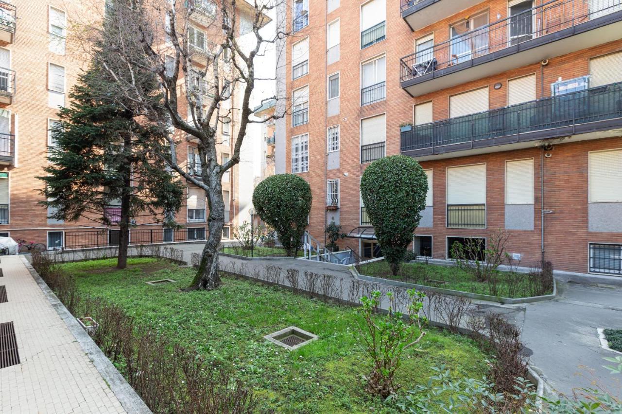Dergano Comfy Apartment - 250 M Far From M3 ミラノ エクステリア 写真